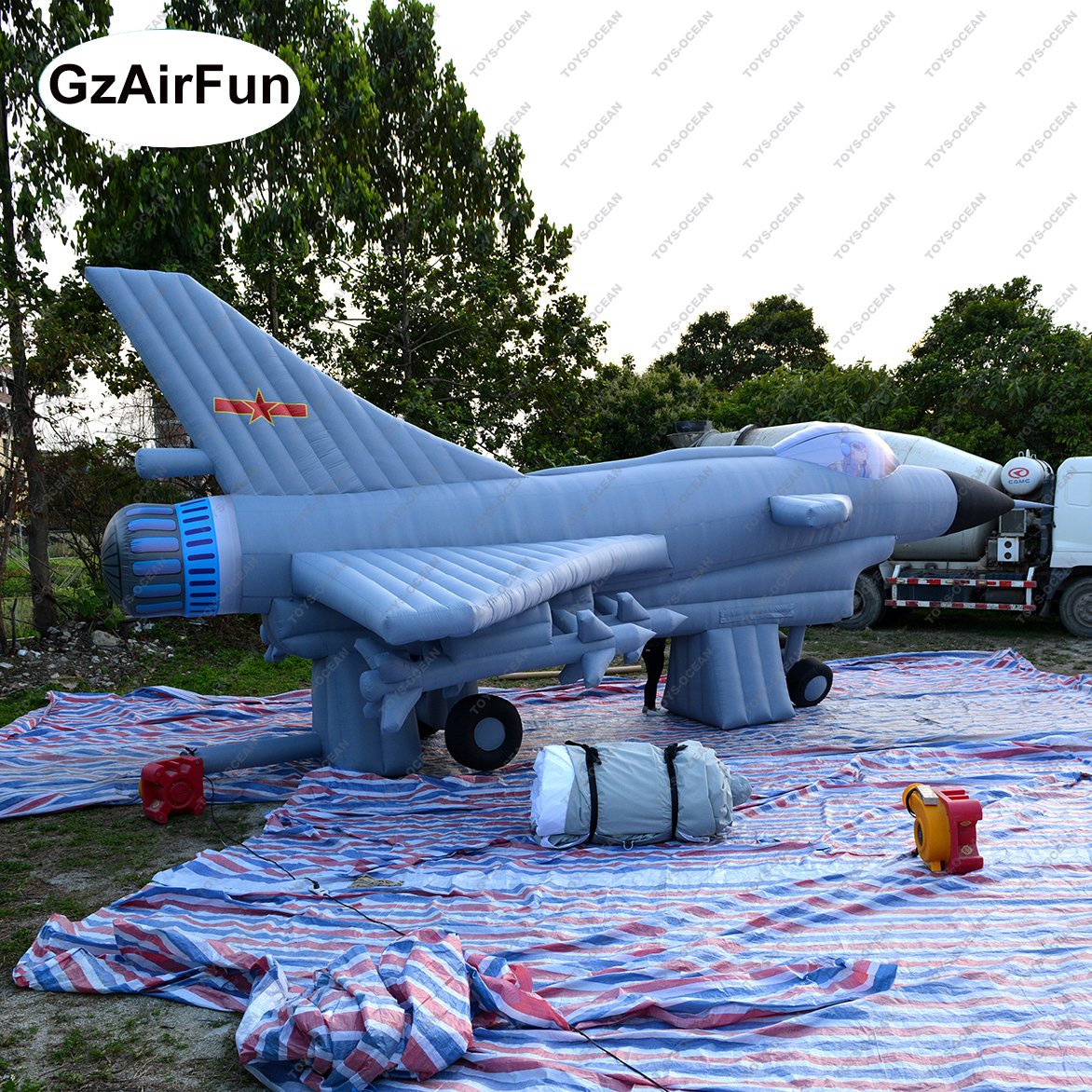 Factory custom outdoor advertising model inflatable fighter plane model