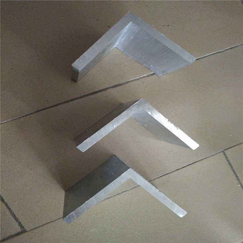 High Quality Equal Angle 7075 Equilateral Angle Bar Carbon Steel Angle Bar for Aviation Parts