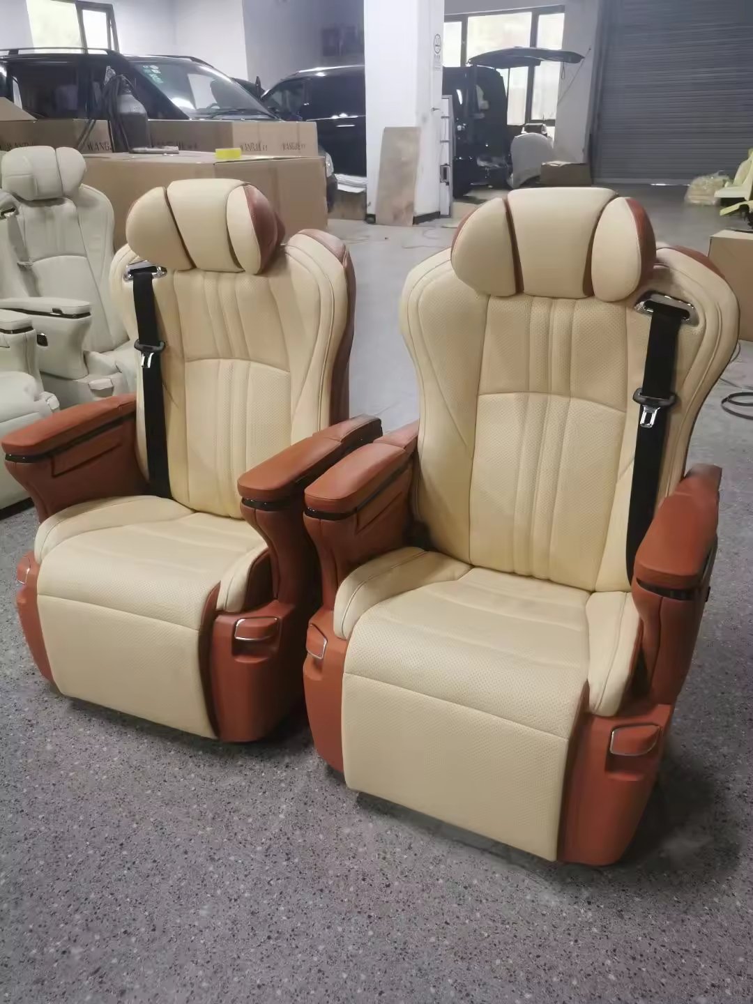 Electric Luxury VIP Heated Massage Seat Car Alphard Seats for Hiace Business Car Business Seats
