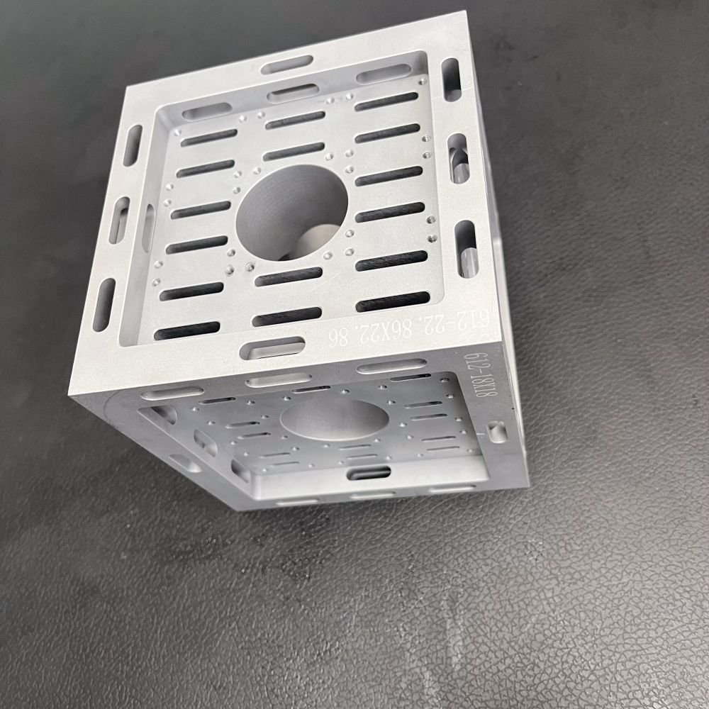 Reasonable Price CNC Turning 7075 6061 Aluminum Machining 5 Axis Milling Aviation and Mechanical Spare Parts Auto Parts