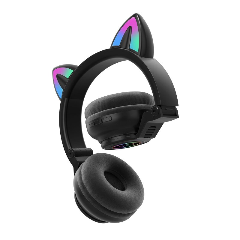 New Trending Gaming Headsets Type-c Connectcat-ear Earphones Private Mode Headphone Waterproof IPX-3 Wireless Headsets with AUX