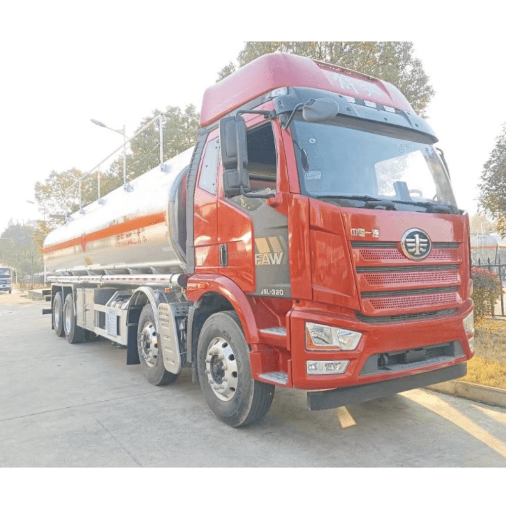 8*4High Quality Aluminium Steel Q235 YOUNGMAN TATRA DFAC DFM DAF Camion Citerne