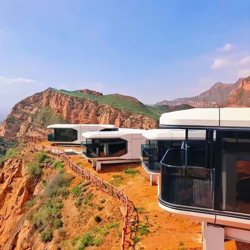 Waterproof Space Capsule House for Courtyard Innovative Technology in Building Spaces