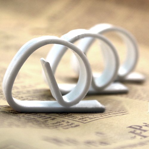 Eco-Friendly Reusable White Anti-Skid Tablecloth Clip Household Articles for Table Decoration & Accessories