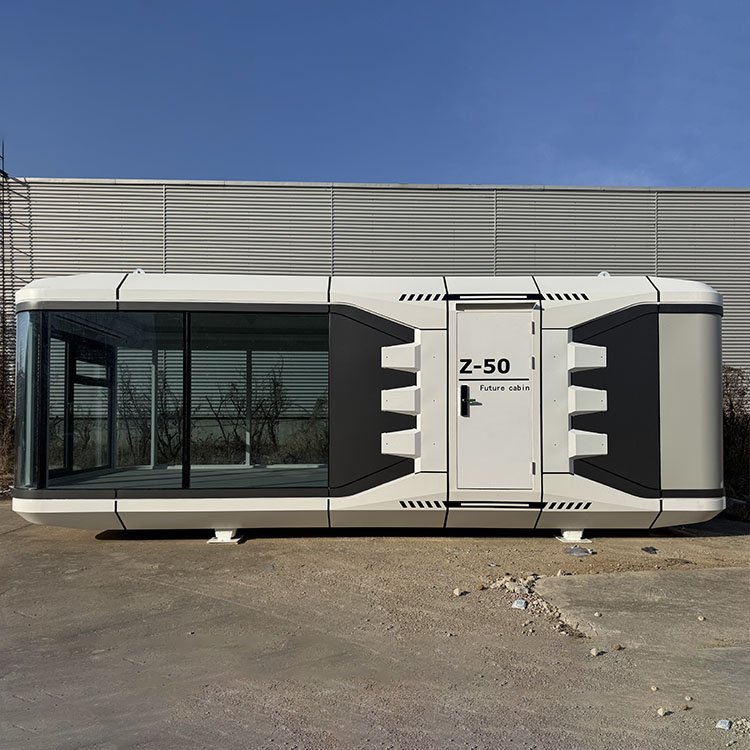 Luxury Yacht House with Floor Heating and Kitchen 20ft 40ft Container House Tiny Camping House with Wheels