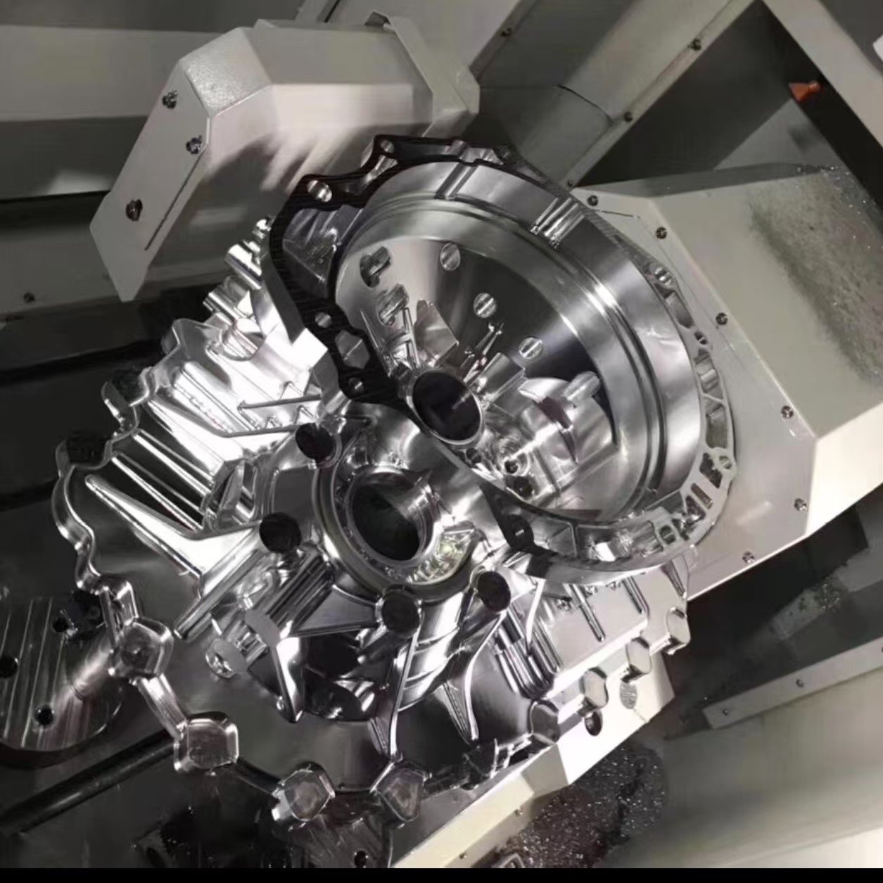 Excellent Price Made in China Five-axis Turning and Milling Compound CNC Machining Automotive Parts Processing