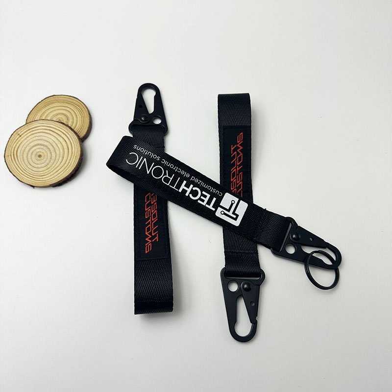 Hot Sale Personalized Airplane Aviation Tags Key Chain Fabric Custom Woven Embroidery Keychains Custom