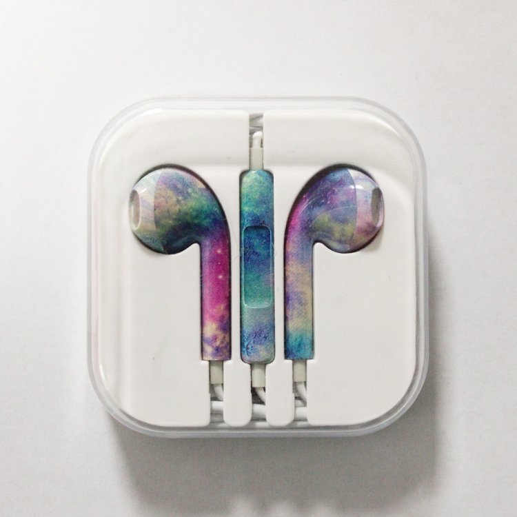 Factory retail: Colorful 3.5mm Stereo Wired Earphones with JL Chipset, Ideal for Electronic Stores and Supermarkets