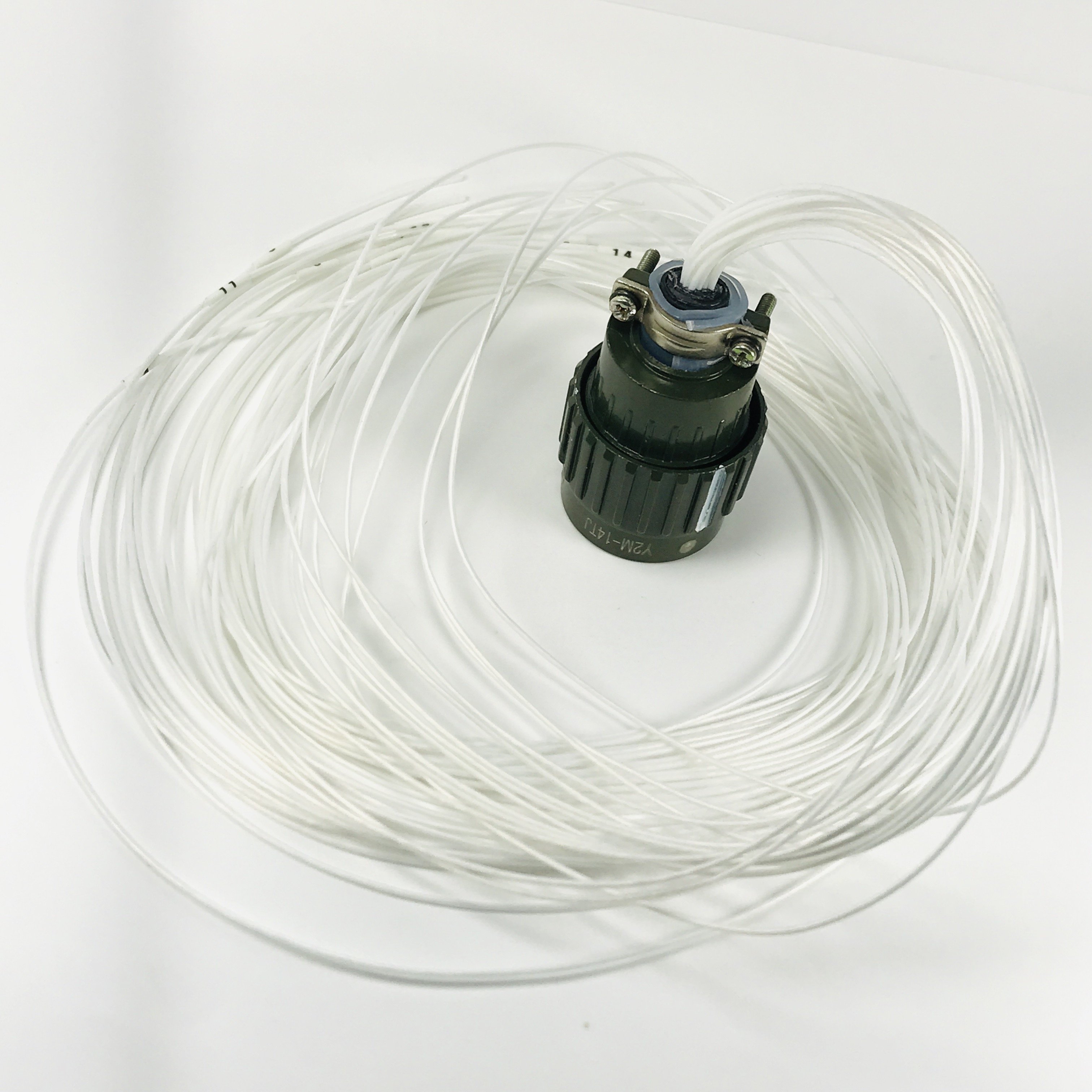 Y2M-14TJ-1M Aviation Source Plug Cable with Customized Electrical Socket Circular Connector for Customers' Specific Applications