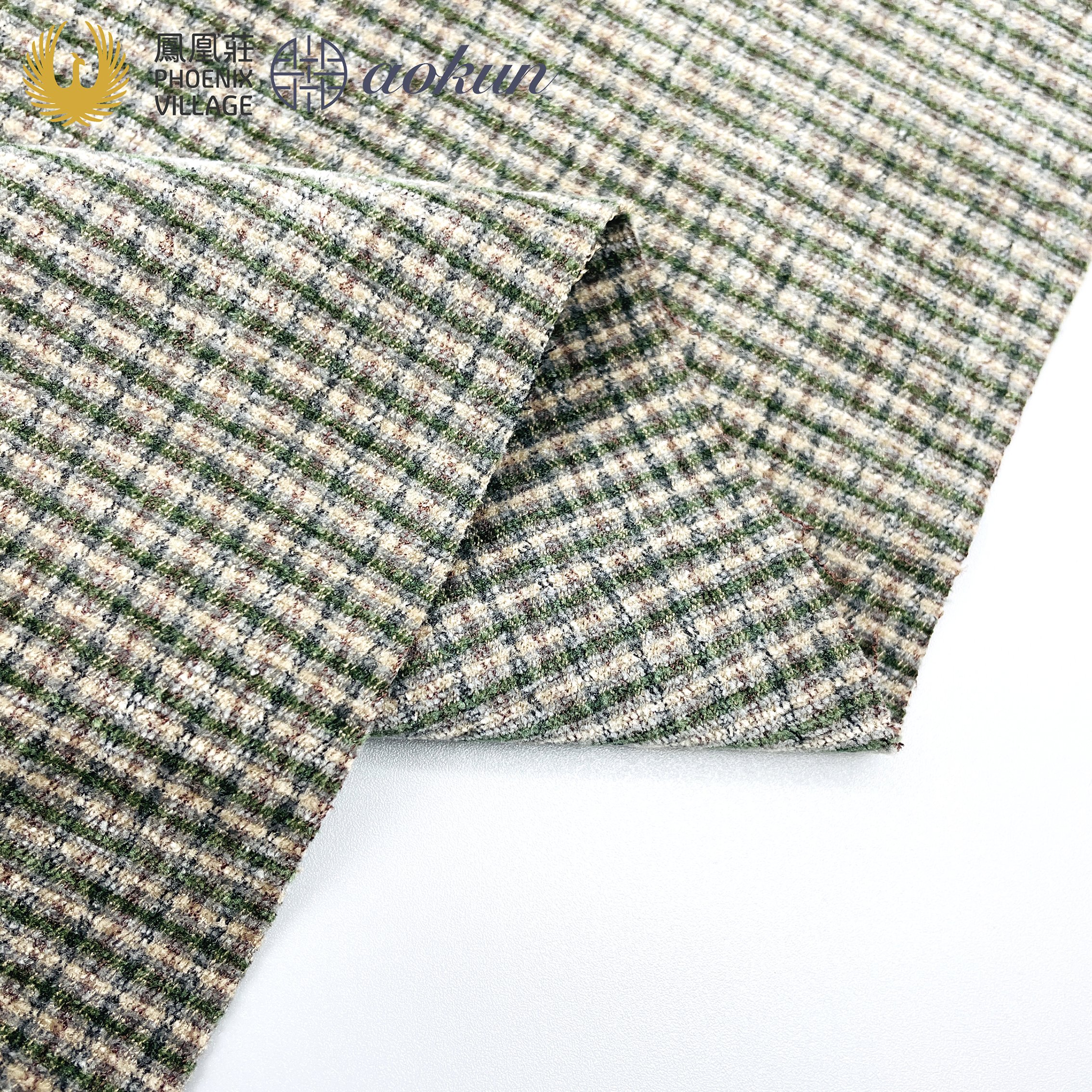 Chenille Fabric 97% Polyester 3% Spandex Super Soft Warm Stripe Chenille Woven Yarn Dyed Fabric for Fall and Winter Cloth