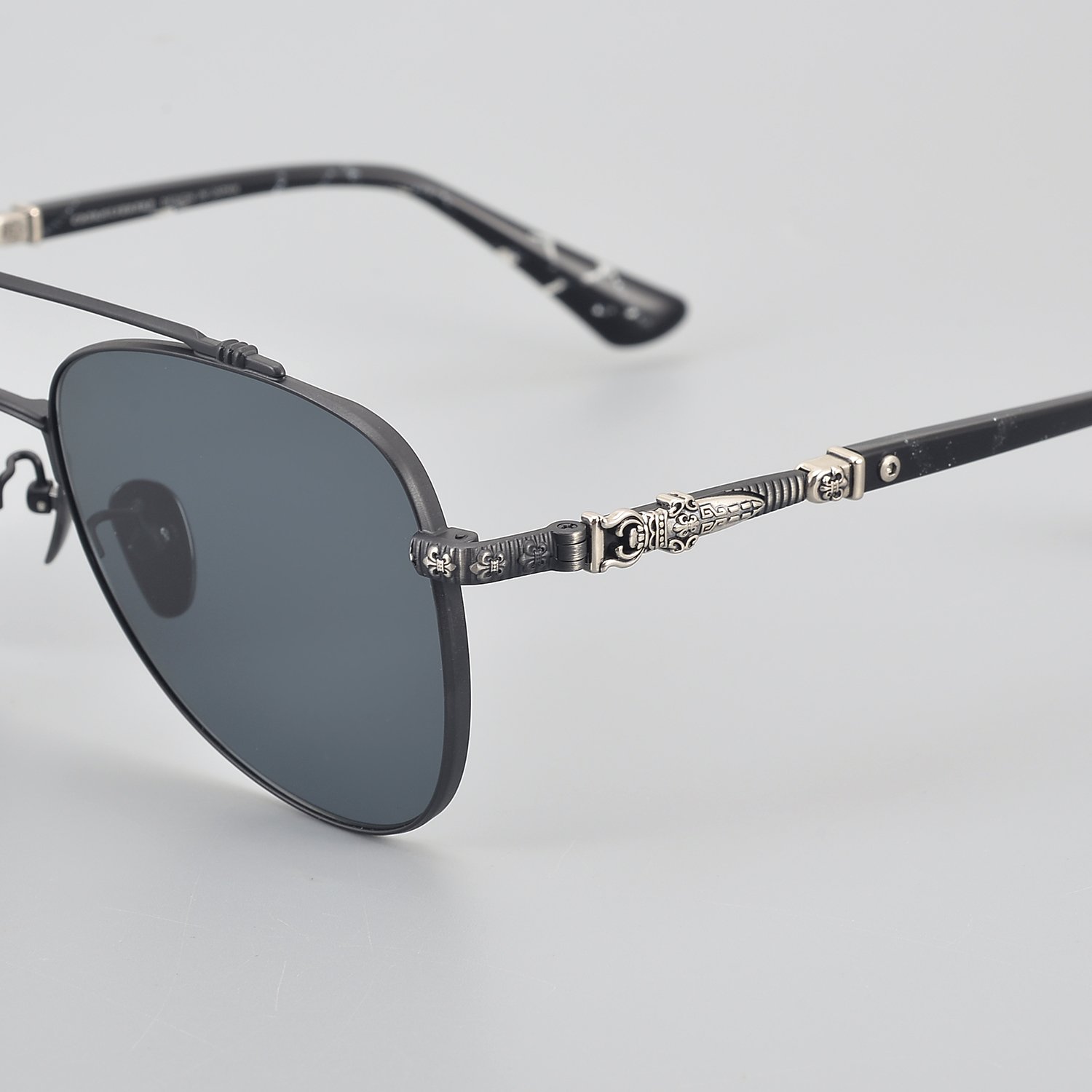 Unisex Retro Sunglasses Luxury Brand CH8058 Titanium Successful Men and Women Beach Outdoor UV400 Climbing Shades Sun Glasses
