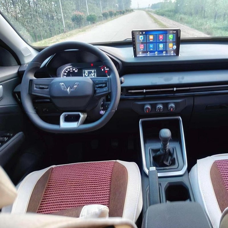 2022 Wuling Xingchi 1.5L Gas/Petrol Used New Car Manual Gearbox Fabric Seats R16 Tire Size Rear Camera FWD Drive Left Steering
