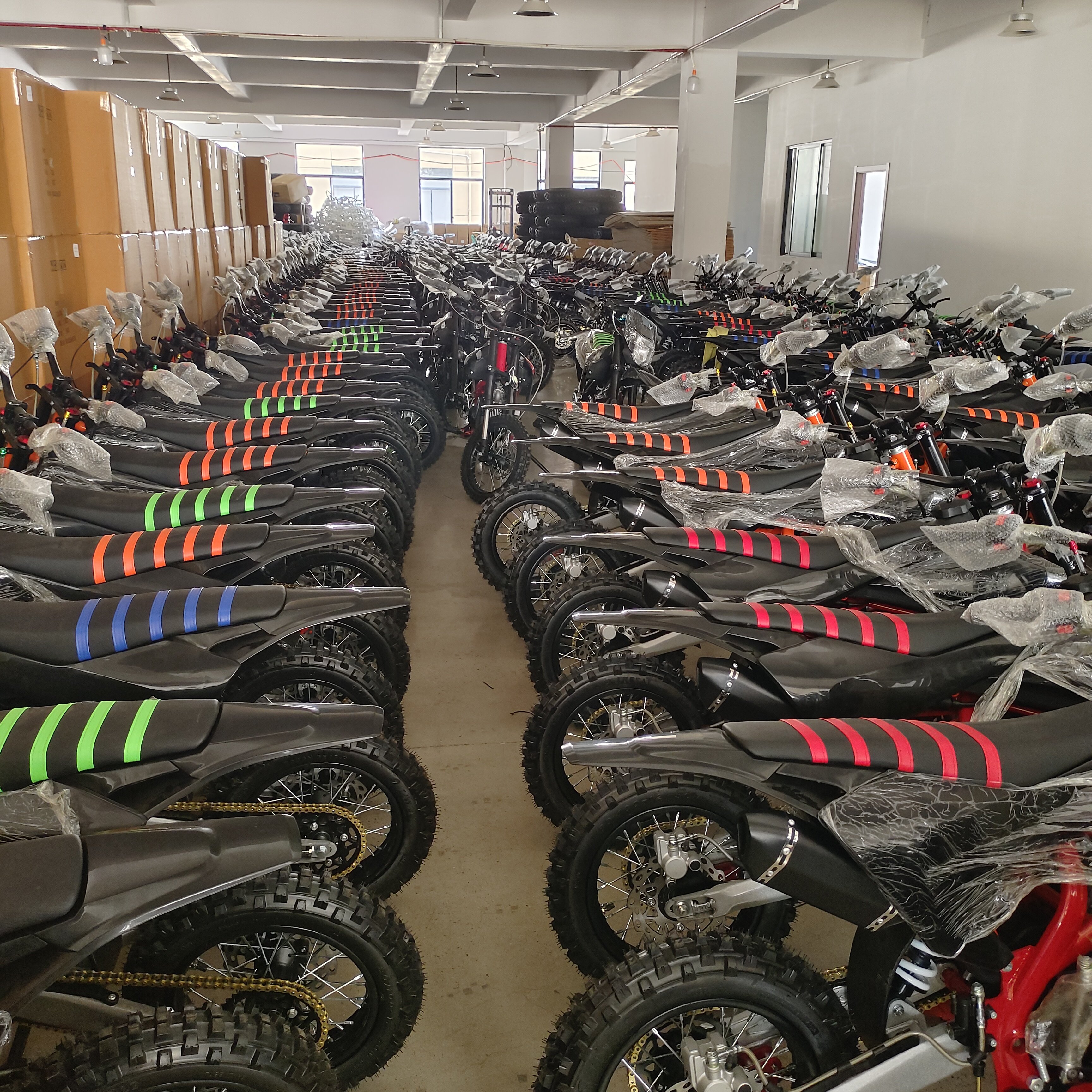 2000 Watt Cheap Electric Dirt Bike 4 Gear 4 Stroke Manual Clutch Motorcycle Cool Sports Bikes ATV Outdoor