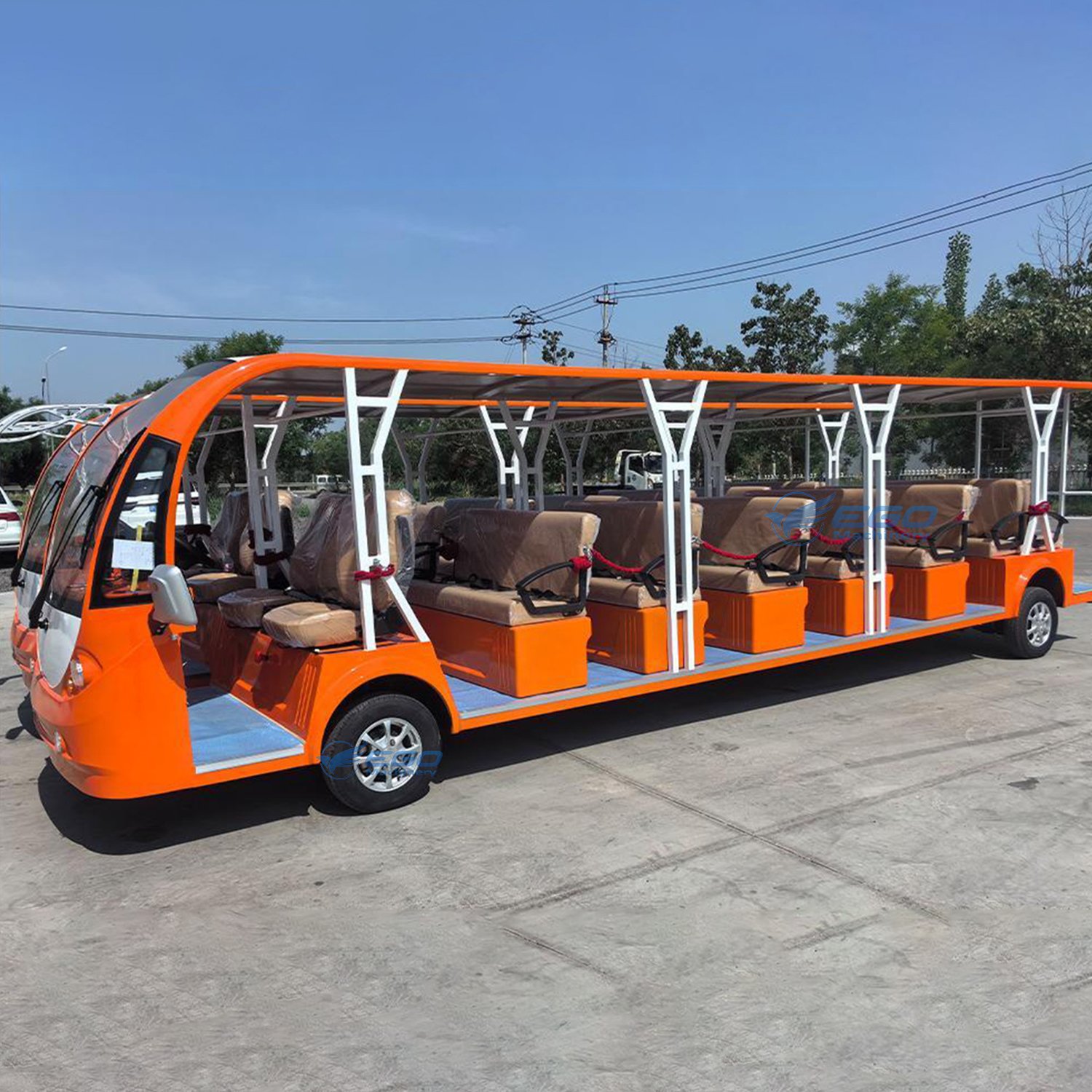 23 Seats Big Bus Sightseeing Car 4KW 72V Battery Powered Shuttle Bus Car Reception Bus