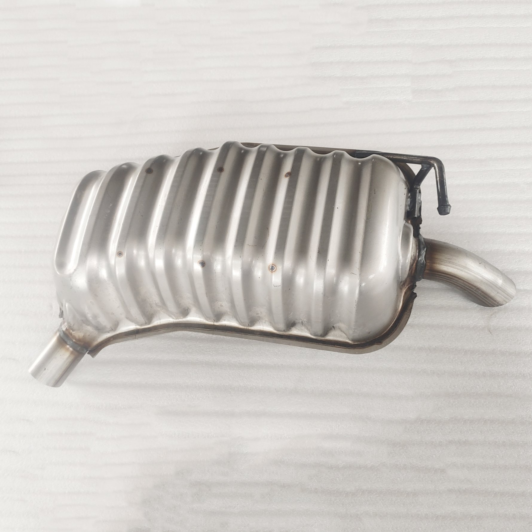 Muffler Car Auto Parts Exhaust System Exhaust Pipe Muffler for hyundai Sonata Kia Sonata NF Muffler