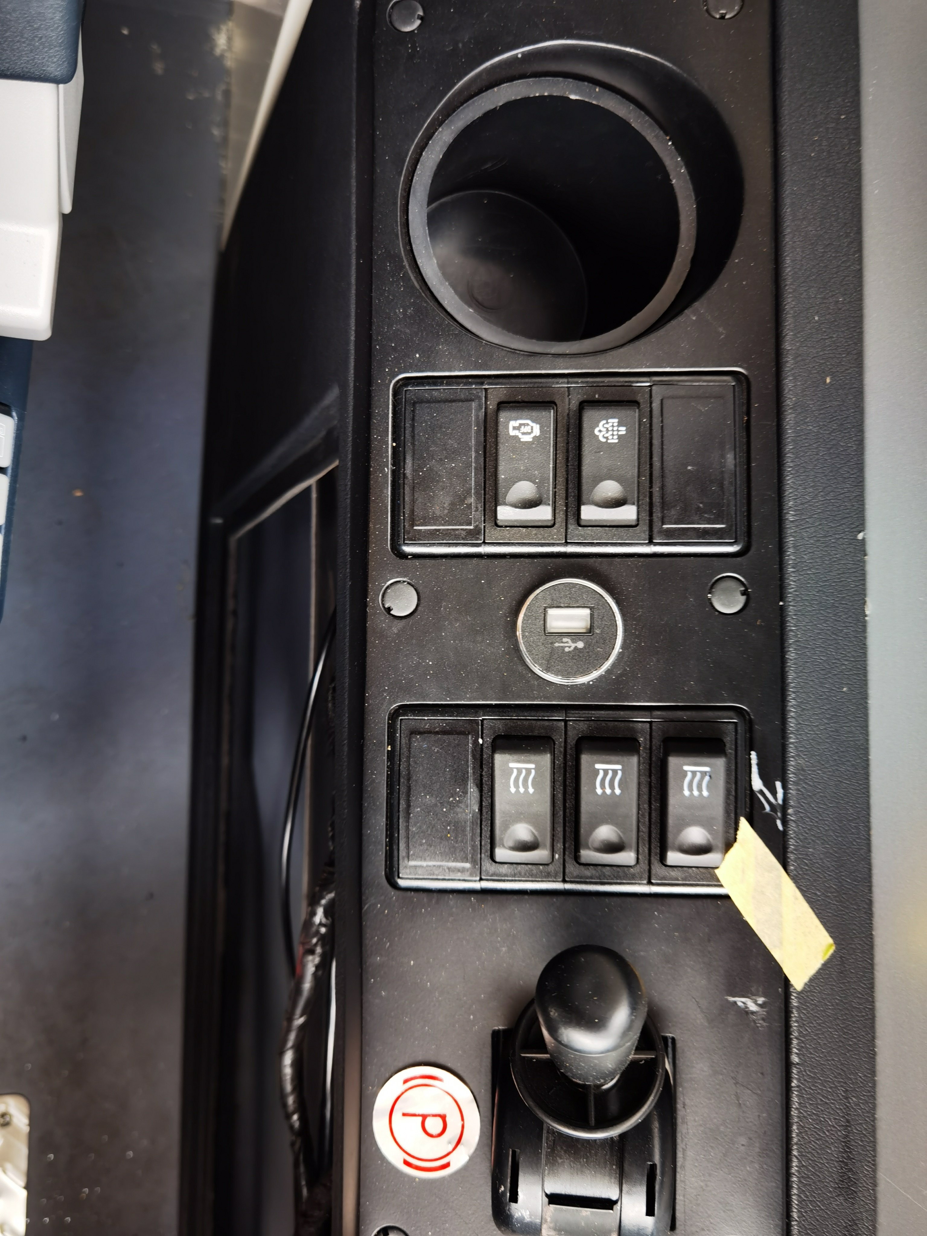 HIGER Bus Body Spare Parts Accessories coach Electric Spare Parts for All Kinds of Chinese Buses