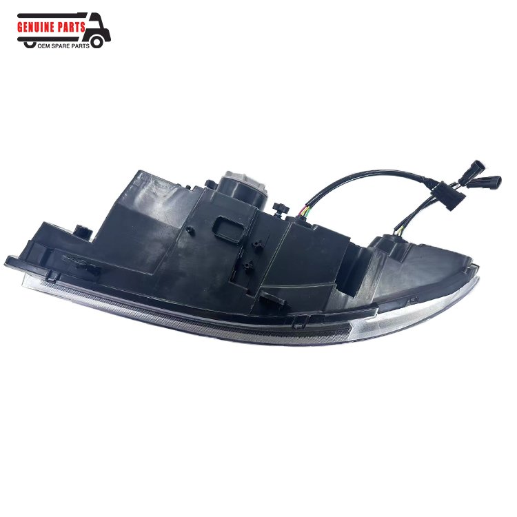 Bus Accessories 3701-72029-39 3701-72029-40 Headlamp Headlight Assembly Use for YUTONG 6128H C6128H Bus Spare Parts