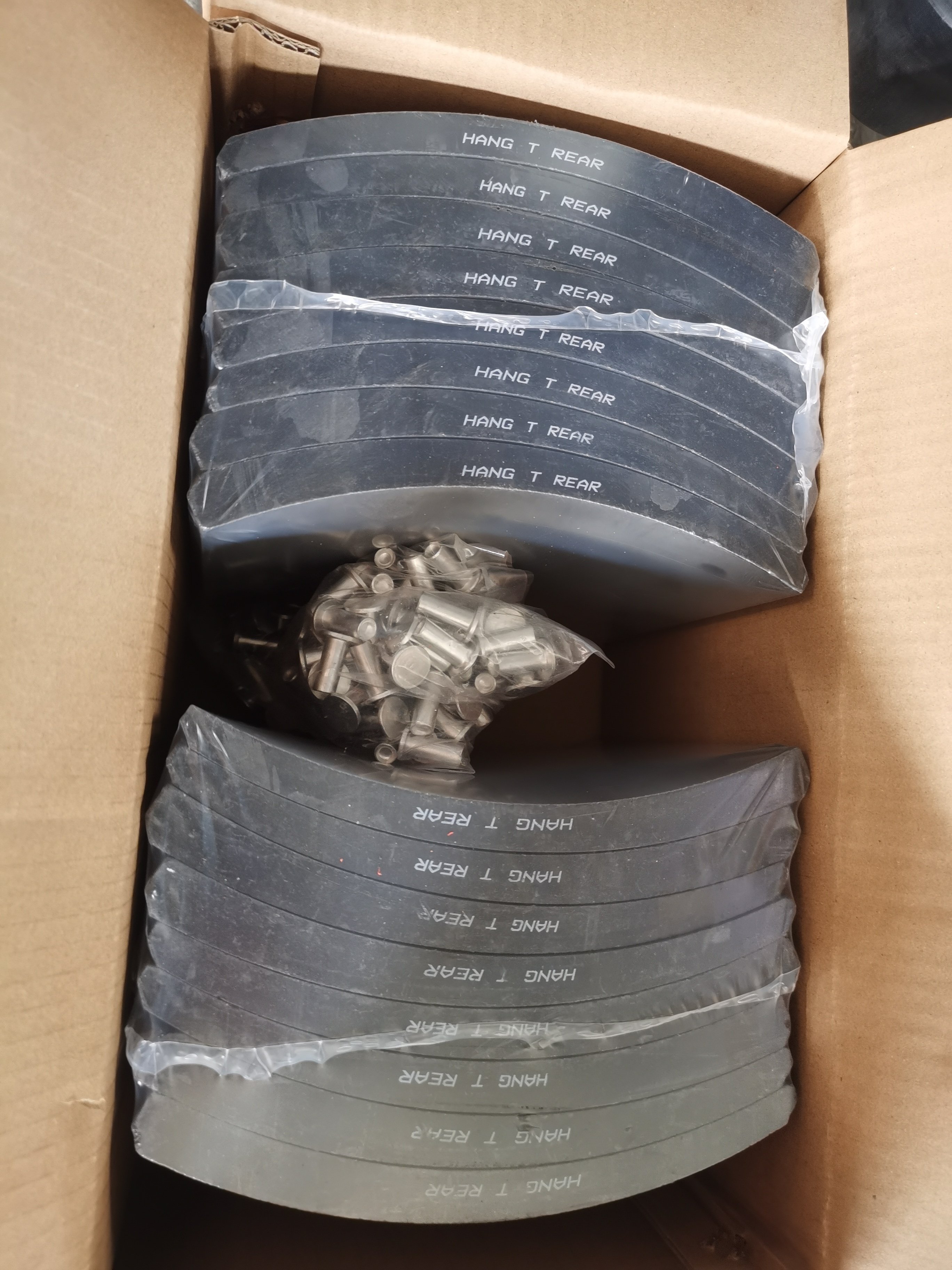 Wholesale HANG T FRONT Brake Lining Sinotruk Brake Lining 23k Brake Lining Indian Leyland Brake Lining Production Line for Truck