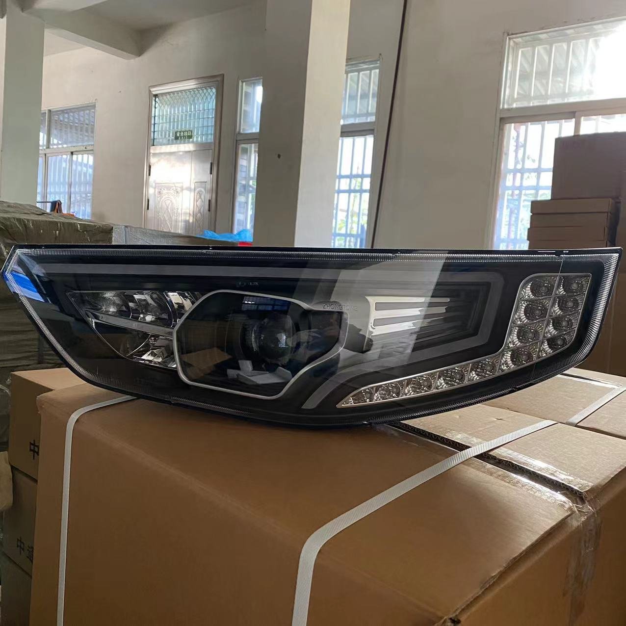 Zhongtong Bus LED Headlight LED Head Lamp WJC-Q-030