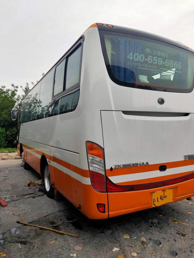 Used Yu Tong Bus Zk6808 Second Hand Diesel Engine RHD LHD Passenger Transportation Bus 33 Seats