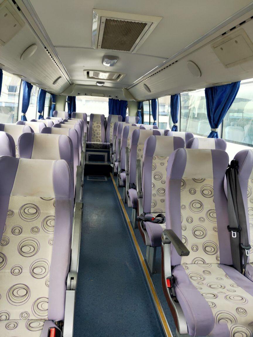 Used Yu Tong Bus Zk6808 Second Hand Diesel Engine RHD LHD Passenger Transportation Bus 33 Seats