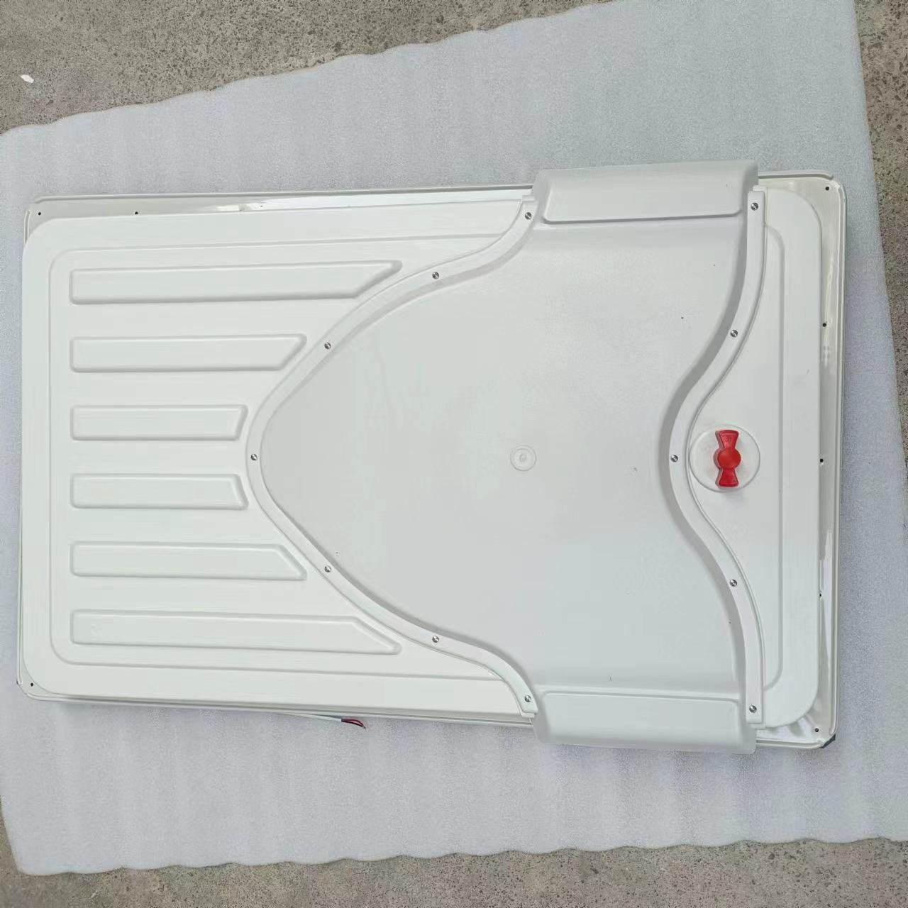 Original Quality Bus Interior Parts WG99X-7 Bus Safe Exit Skylight Public Bus Skylight Emergency Exit for Yutong