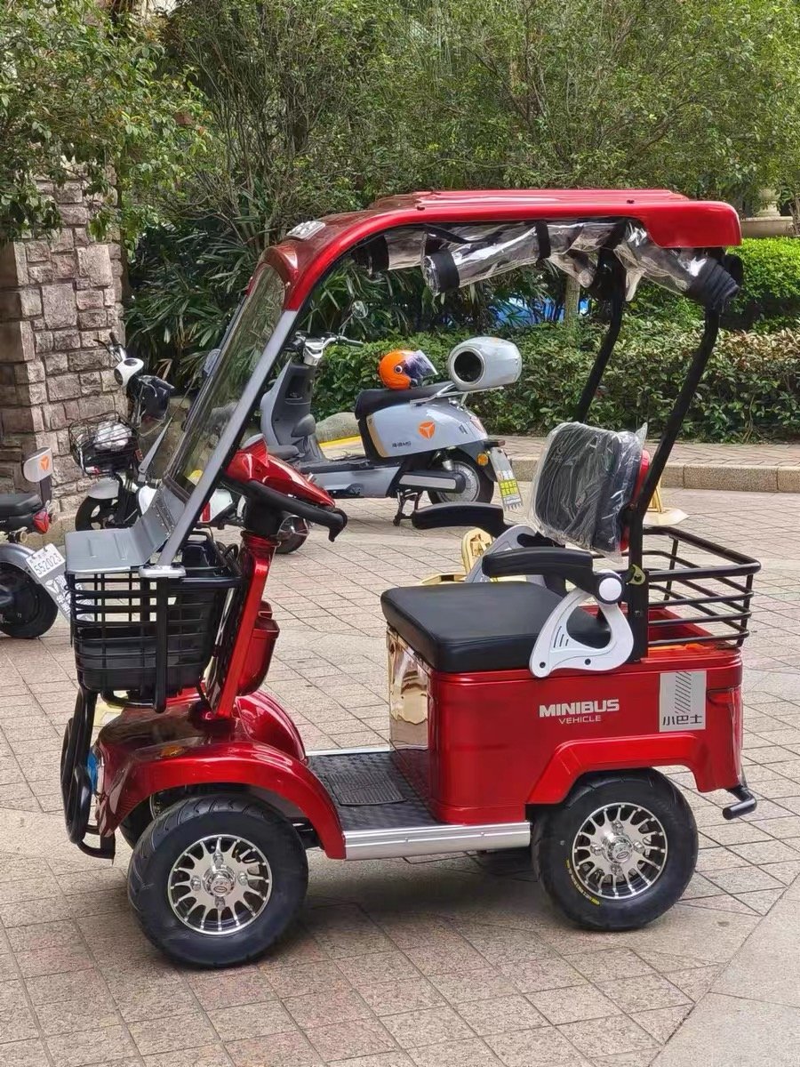 Low Price Excellent Quality Yisen Auto 4 Wheel Electric Sightseeing Cart Mobility Scooter