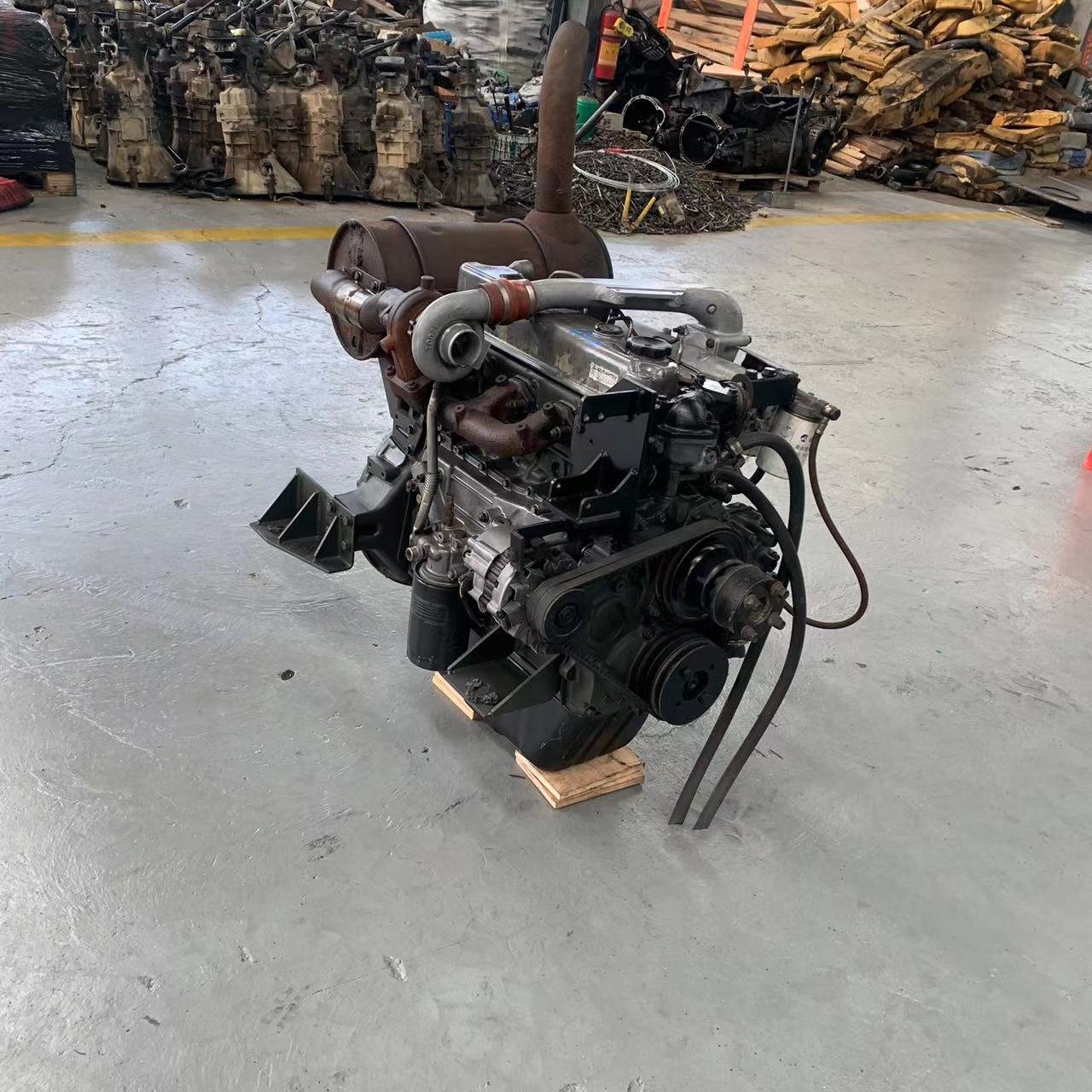 High Quality 4 Cylinder 4D34T for Mitsubishi Canter Engine Used diesel Engine for Excavator