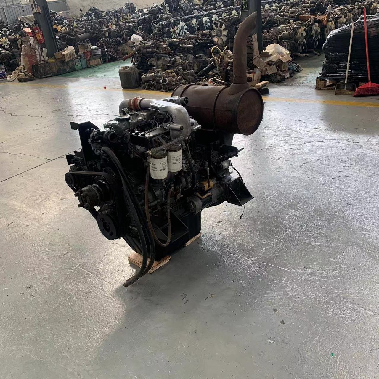 High Quality 4 Cylinder 4D34T for Mitsubishi Canter Engine Used diesel Engine for Excavator
