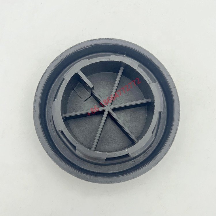 Use for Yutong Bus Accessories All Kinds of Fuel tank Universal Fuel tank Cap 1101-01470 1101-01469 1101-06085