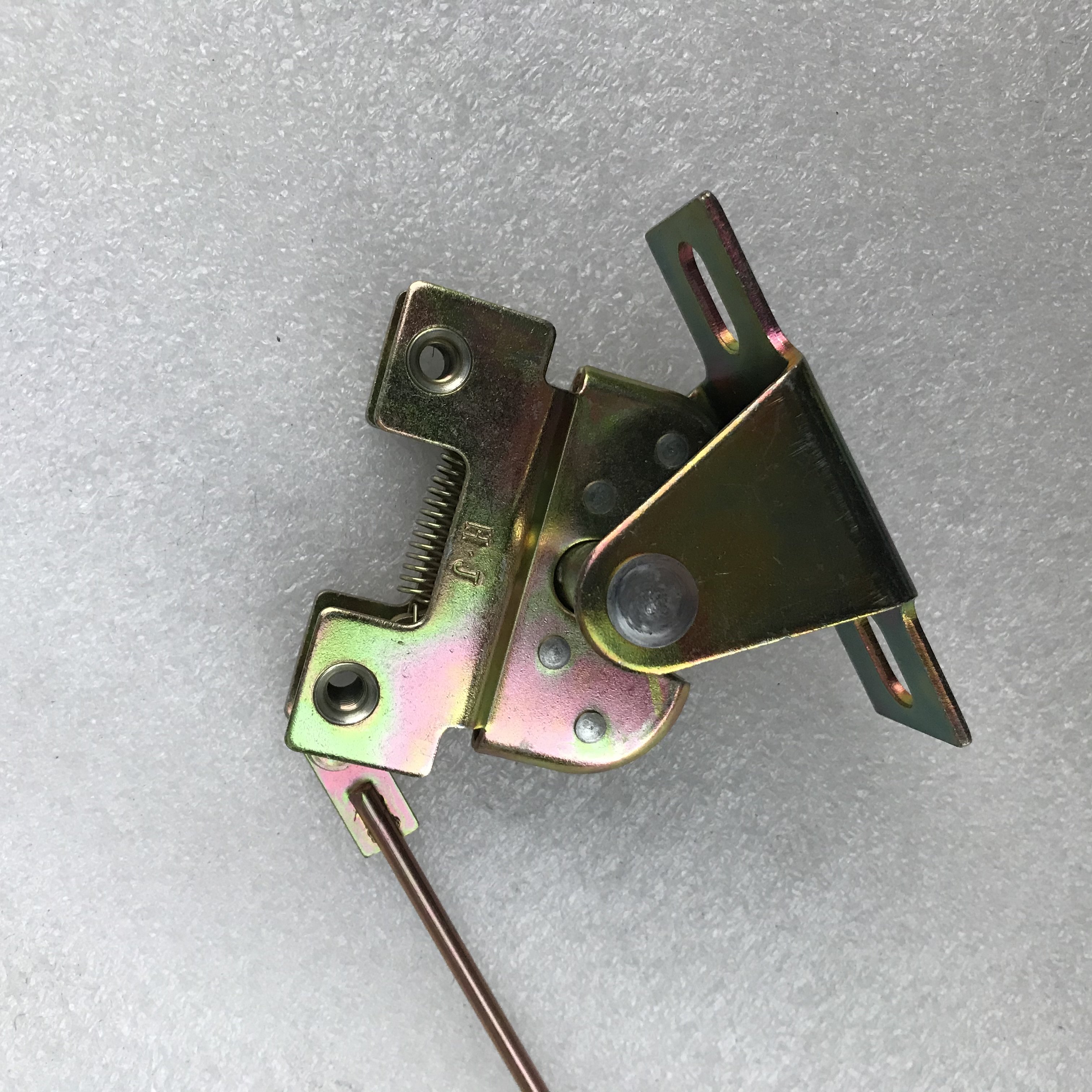 High Quality Force-saving Structure Pull Ring Flat Lock (Pull) 5302-07624 for Bus Parts and Accessories