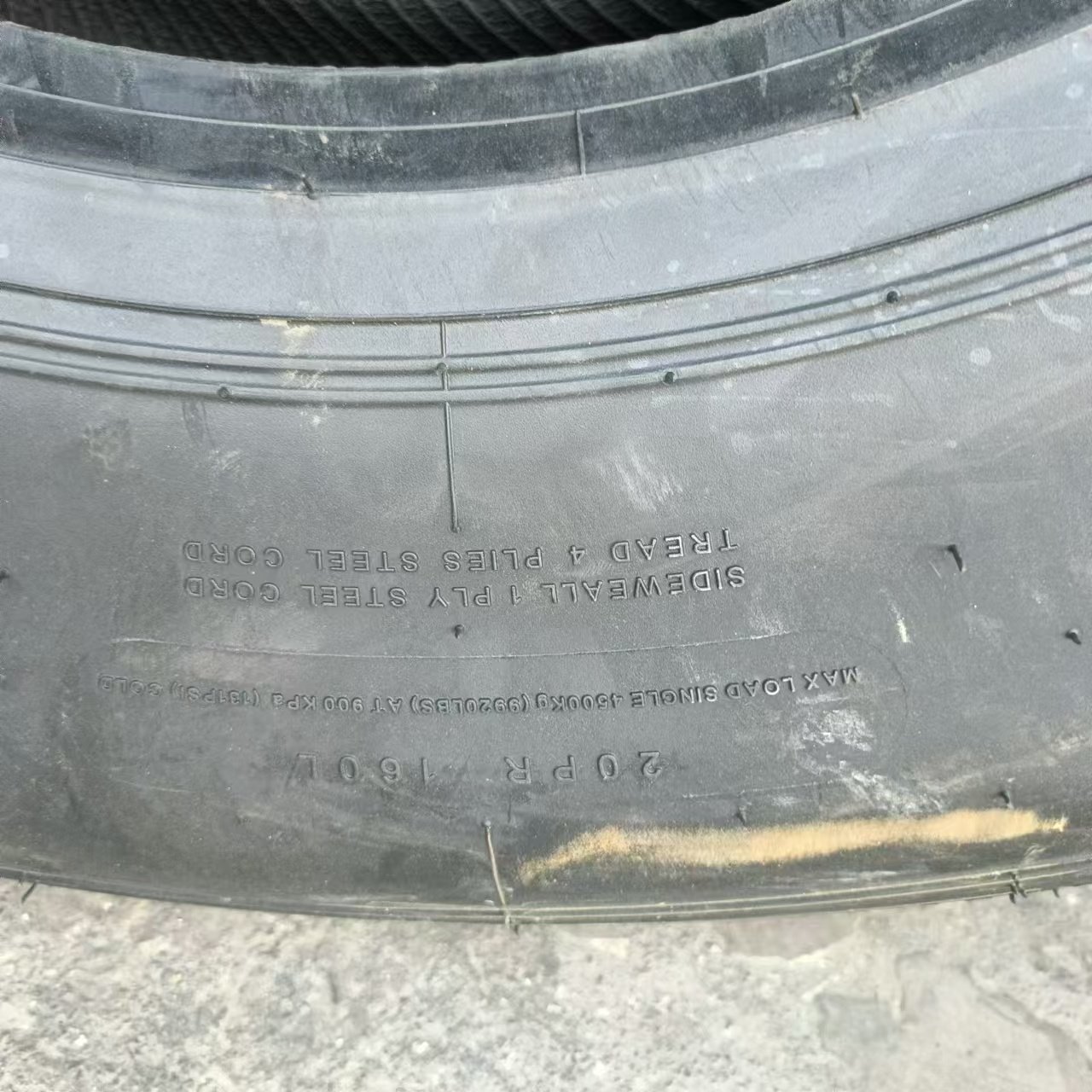 Factory Direct Supply385/65R22.5Universal Front and Rear Wheels Truck and Bus Utility Spot Supply