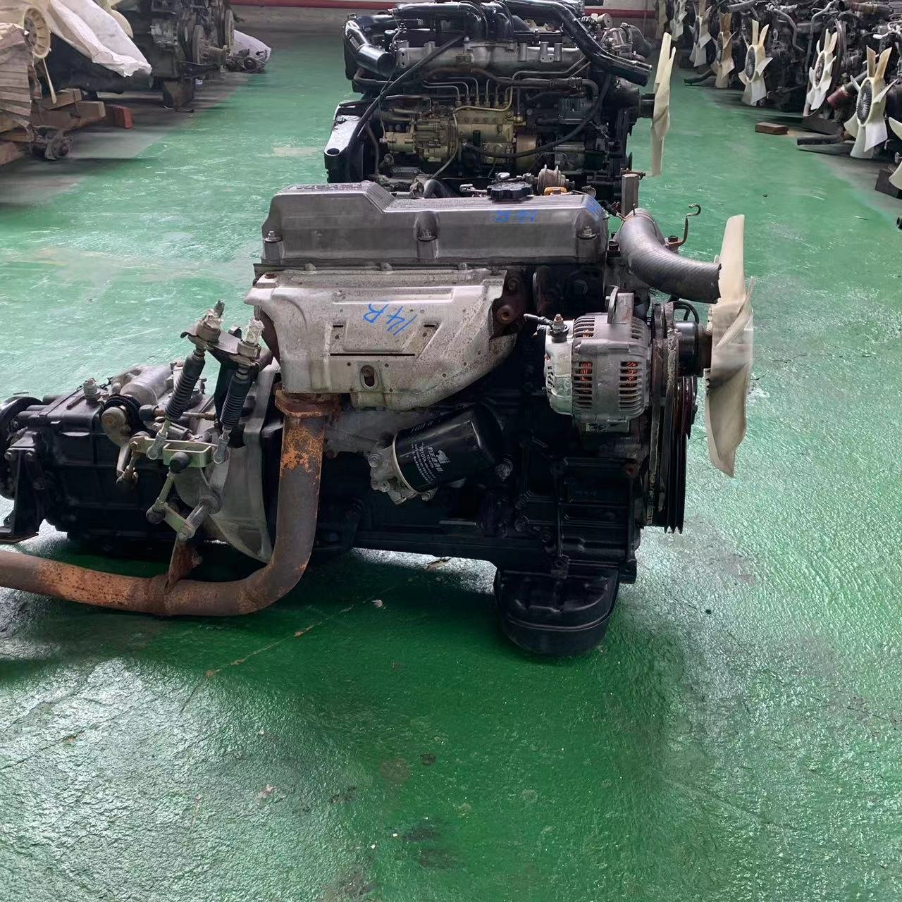 High Quality Toyot a 14B Used Diesel Engine for Toyota Jeeps Mini Bus Agricultural Vehicle