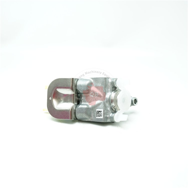 5506501 Cummins Auto Parts Urea Injector 5506501 Doser Injector