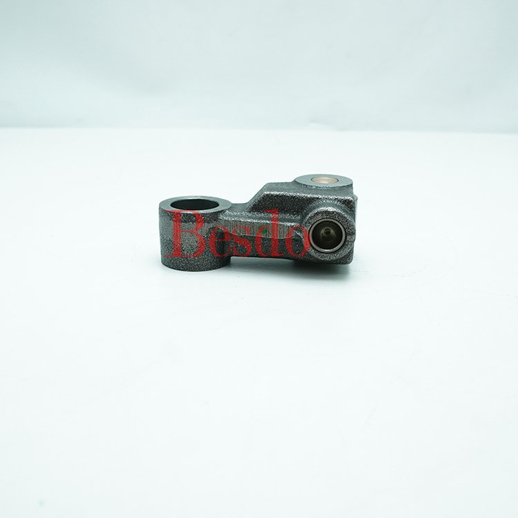 Kinglong Bus Engine Parts QST30 Cam Follower Lever 4068611 3092499 4068233 4068547