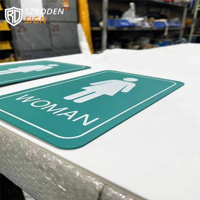 Custom Wayfinding Signage Led Illuminated Male and Female Door Sign Plates Hotel Toilet Signs