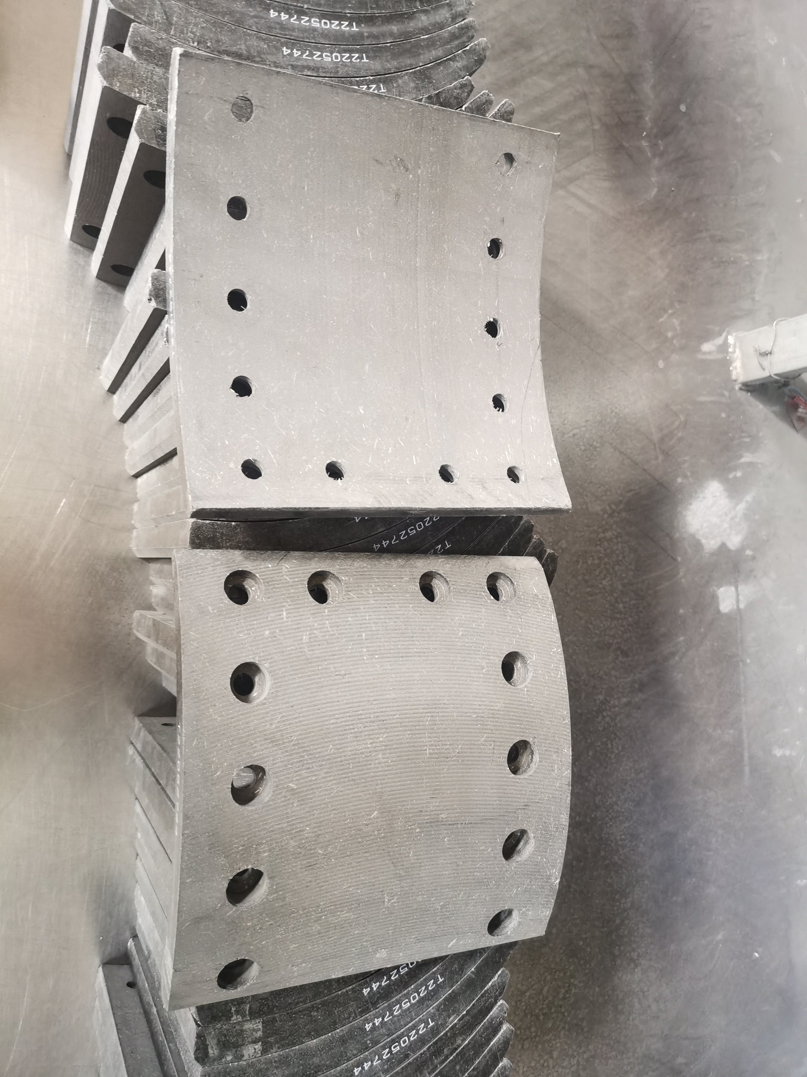 High-quality Brake Linings 19786/19094/19032 Truck Brake Lining BC37/BC36 for MAN Mercedes Benz Optare Renault/RVI Van Hool