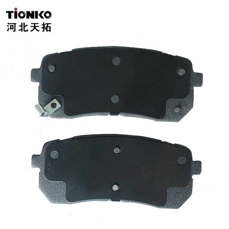 Wholesale Car Accessories D1302 SP1192 GDB3449 Auto Disc Brake Pads for Kia CARNIVAL Sorento JAC REFINE