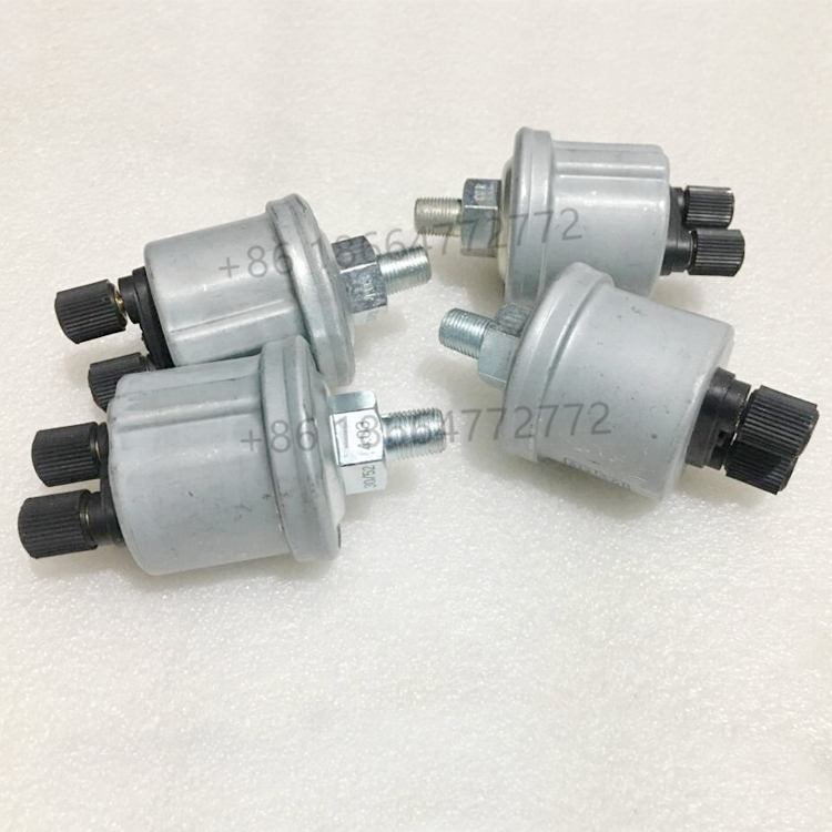 Bus Spare Parts Engine Oil Pressure Sensor for F11 F12 yutong
