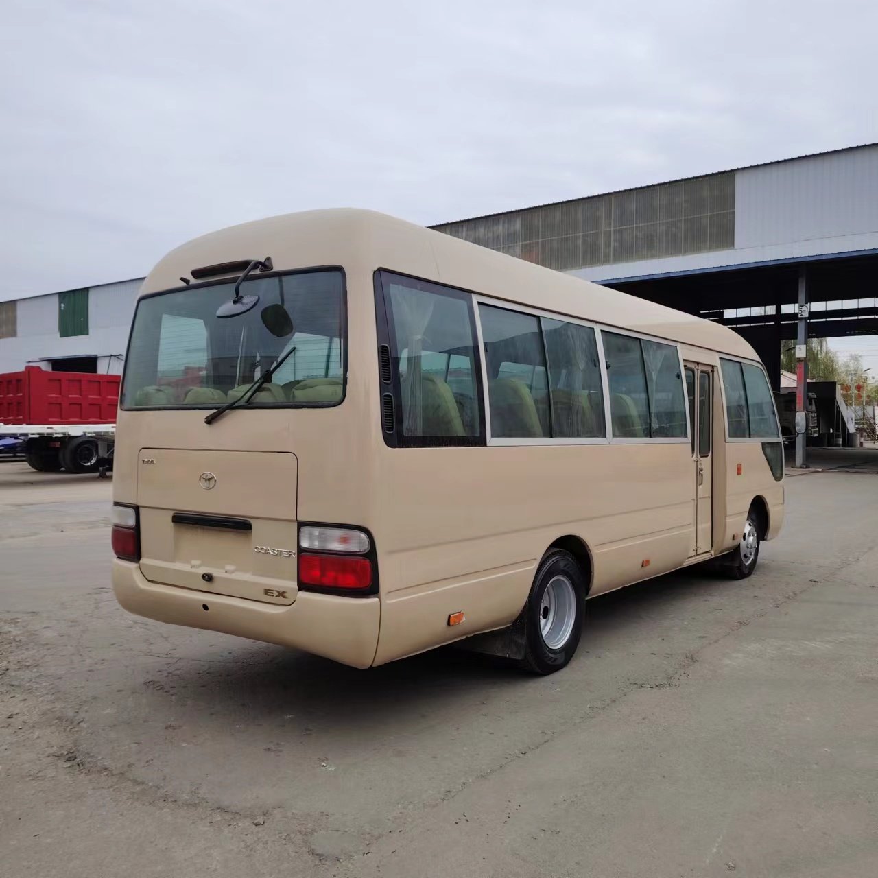 Customized Used Toyota Coaster 2020 30 Seater Bus Second Hand Toyota Coaster Mini Bus for Sale