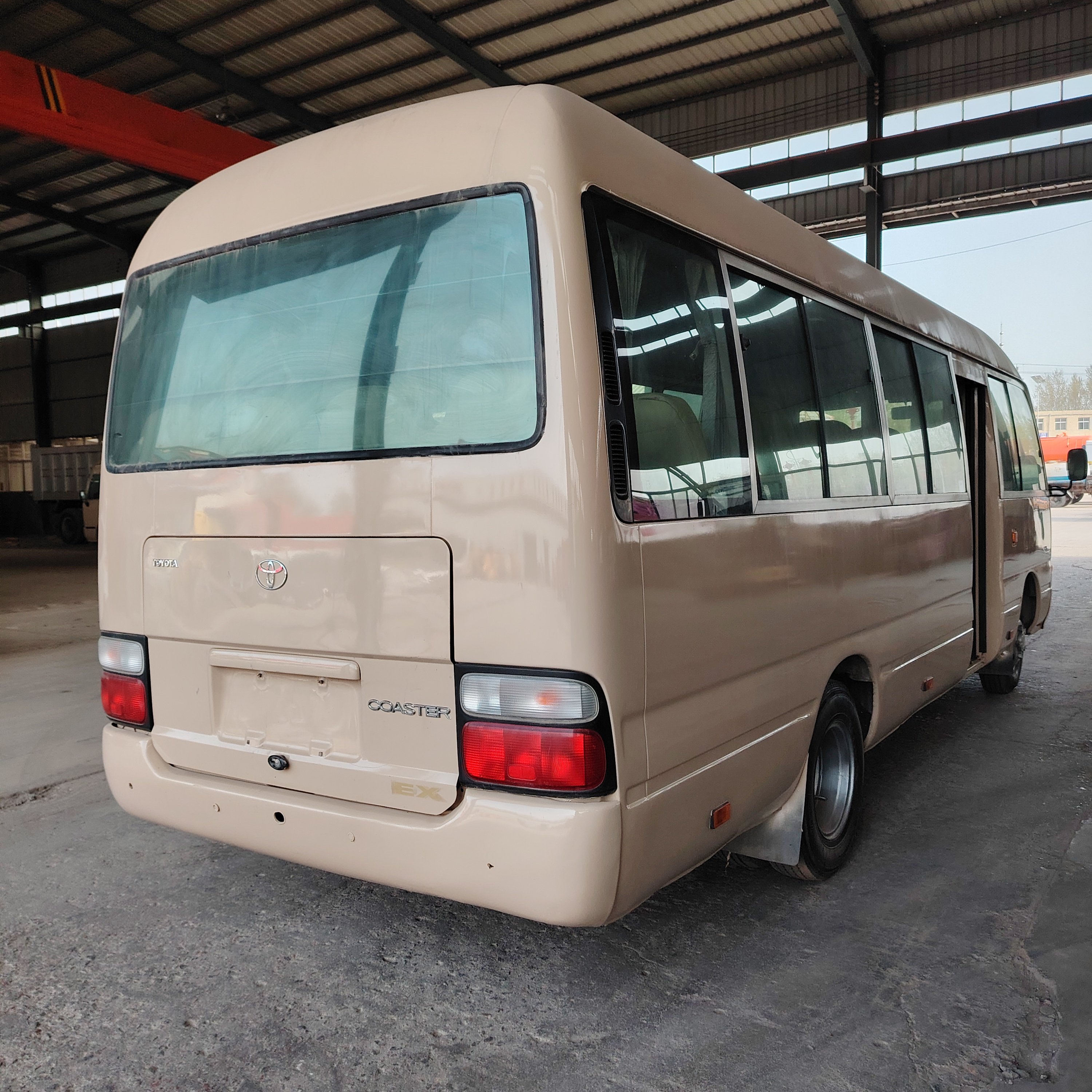 Customized Used Toyota Coaster 2020 30 Seater Bus Second Hand Toyota Coaster Mini Bus for Sale