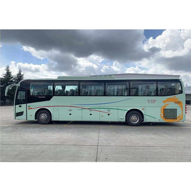 Used 50 Seats Diesel Engine Coach Bus Refurbishment High Standard