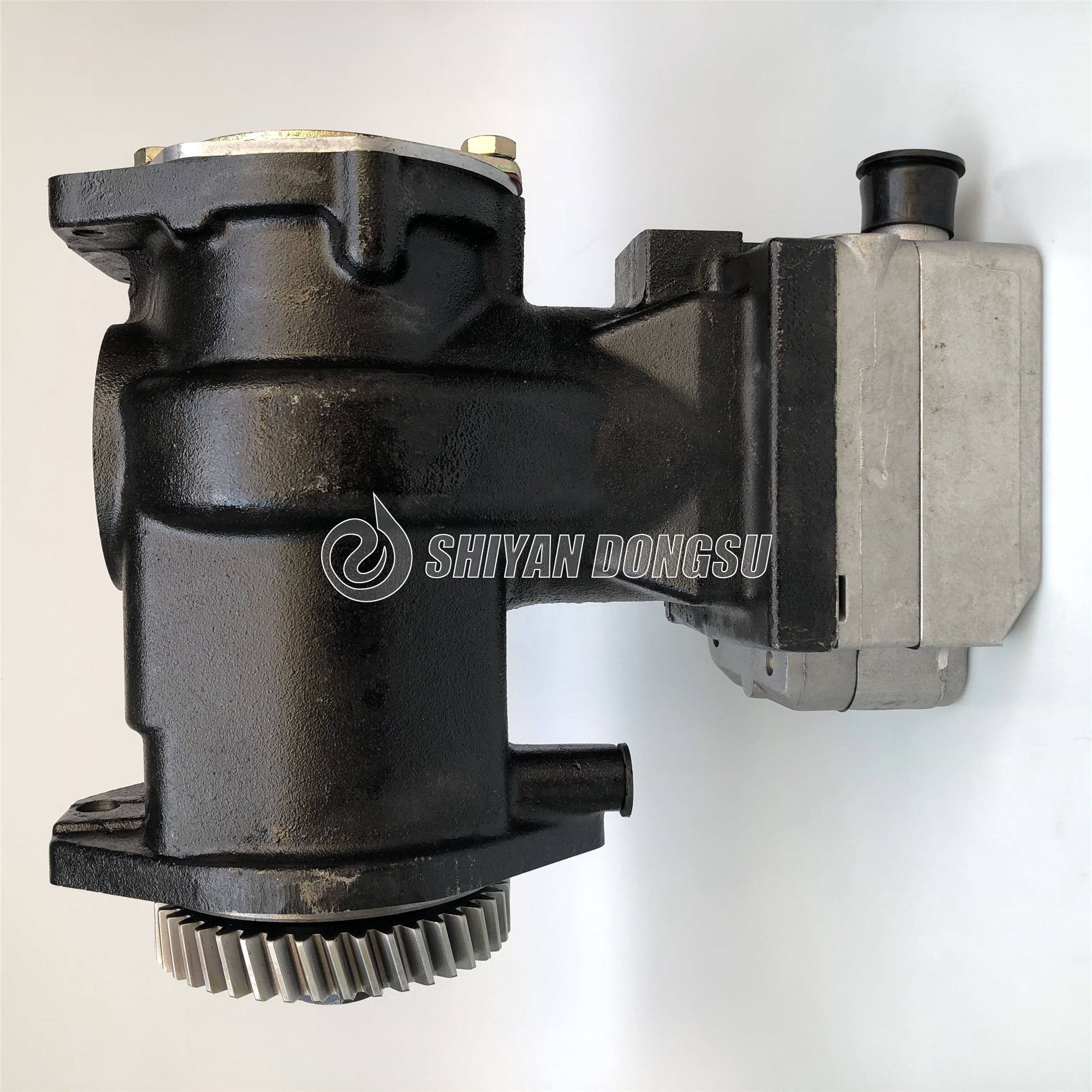 High Quality Bus ISL diesel Engine air Compressor 5301094 4933782