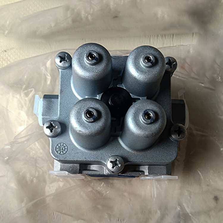 Zhongtong Bus Spare Parts Brake System Protection Valve 351500042 Four-Circuit Protection Valve
