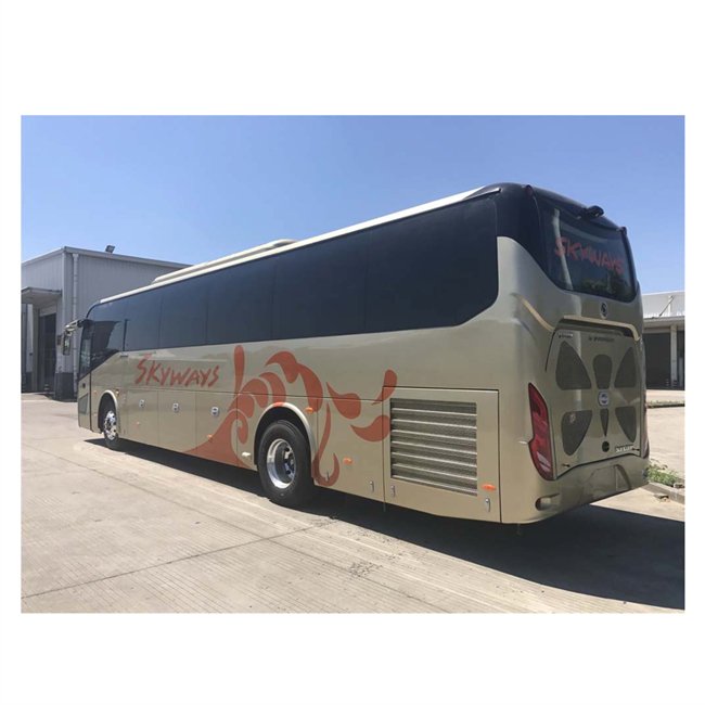 Luxury Coach Bus 50 Seats RHD Diesel Engine Manual Gear Air Suspension Tourism New Bus for Sale