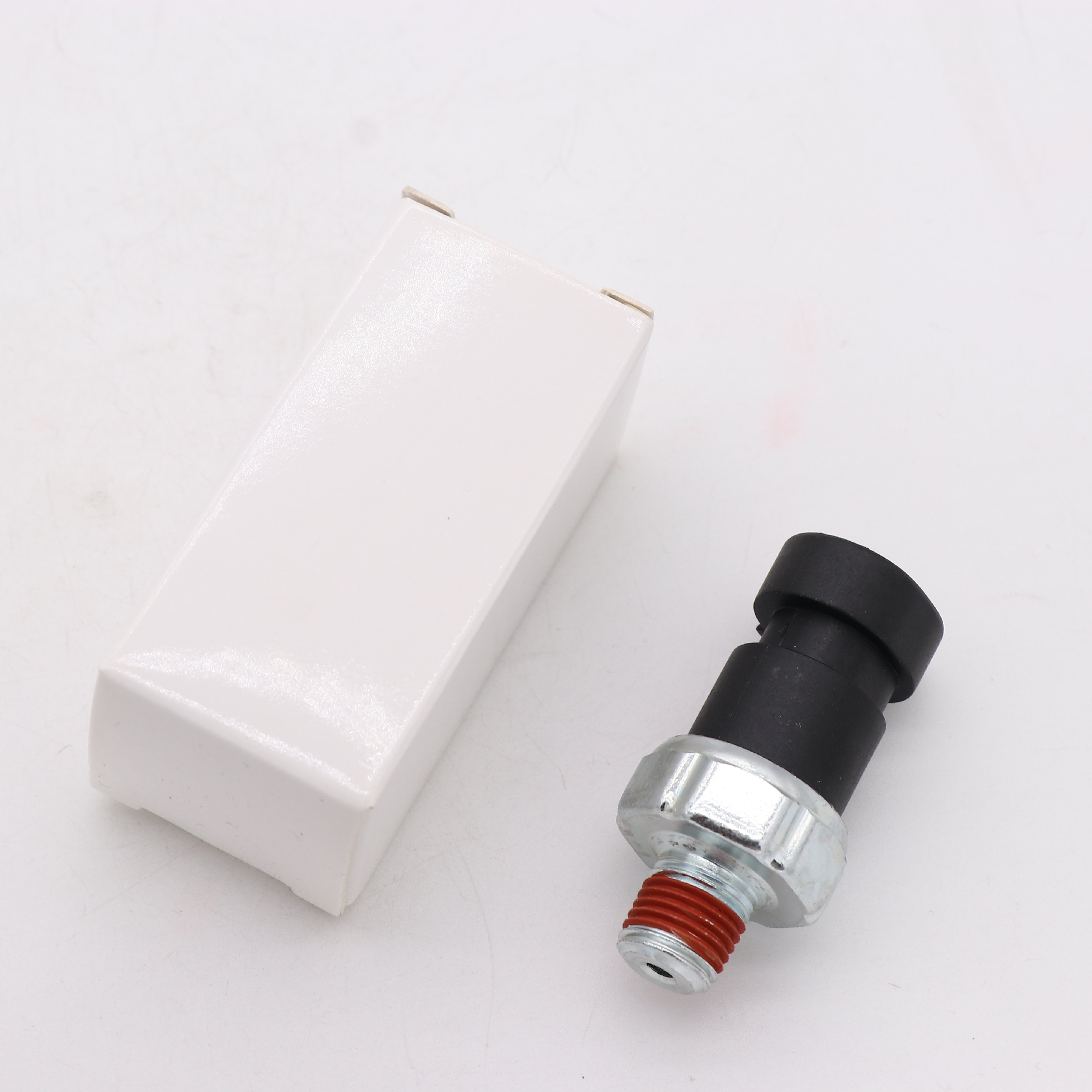 High Quality Oil Pressure Switch 15643059 19210986 for GM chevrolet