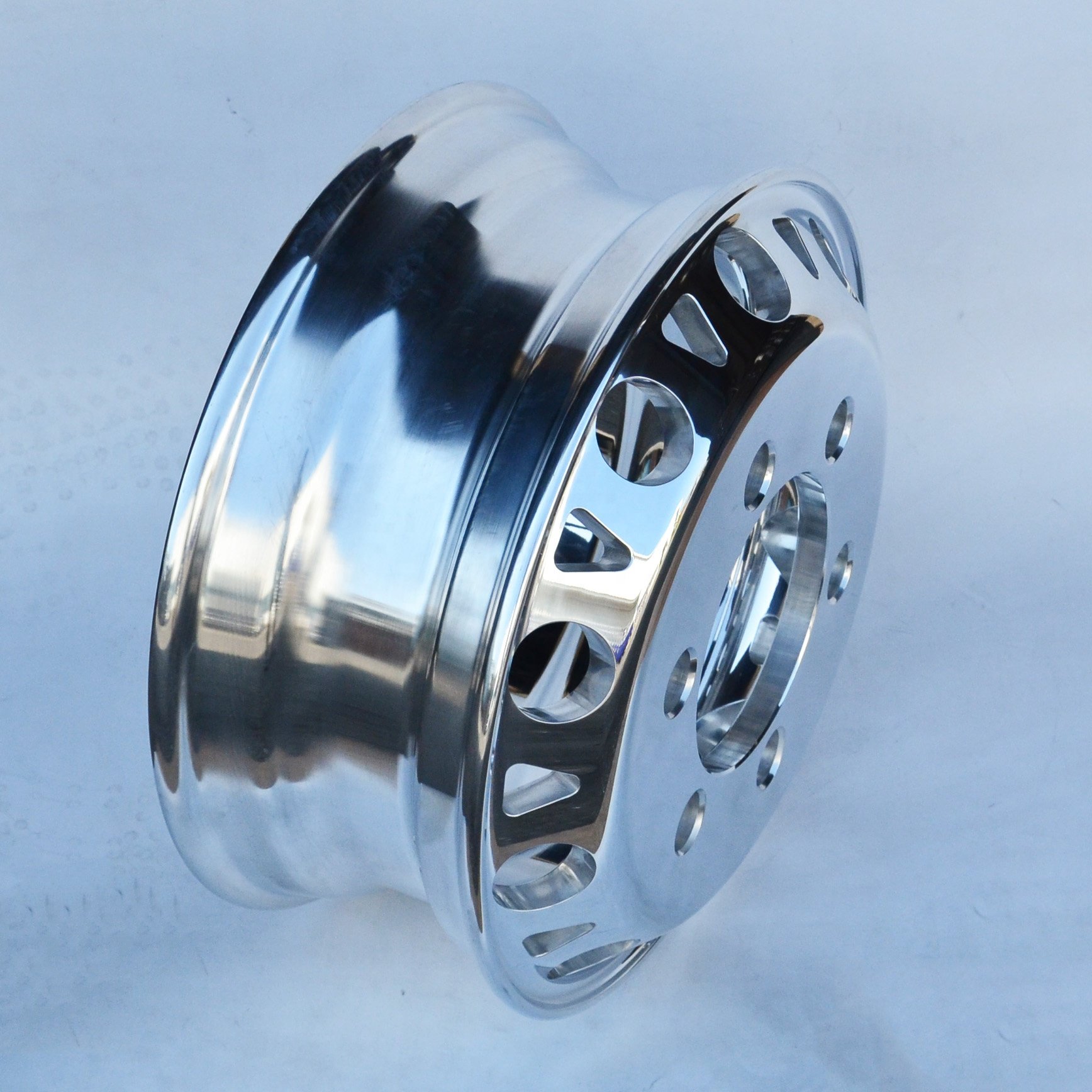 19.5 Inch 19.5*6.75 19.5*7.5 19.5/14 Inch Forged Alloy Commercial Truck Bus Heavy Truck Light Truck Whee Rim Semi Steel Wheel