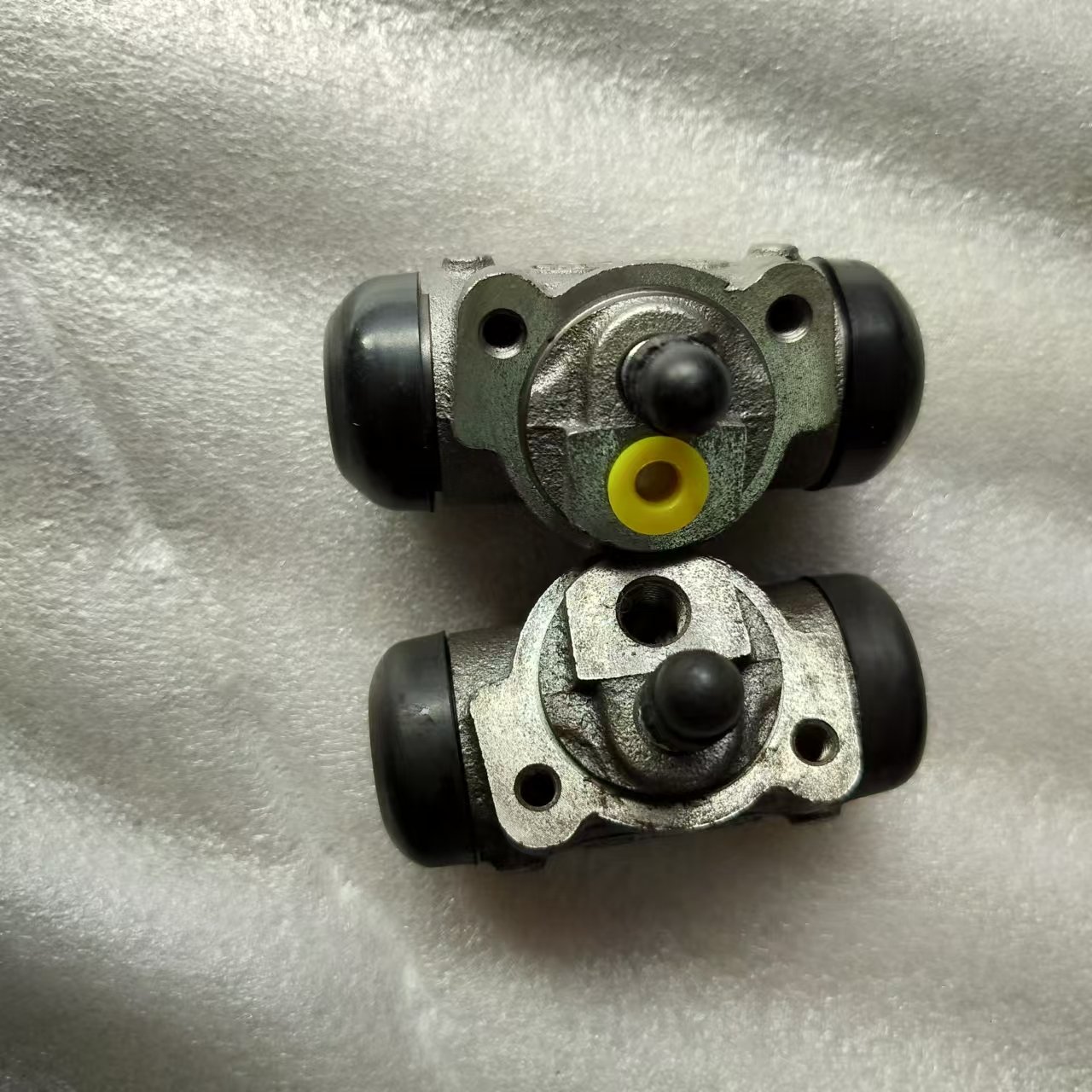 The Wheel Cylinder Rear Black Is Suitable for Chang'an Dongfeng DFSK C35 C36 K07II V27 K07S
