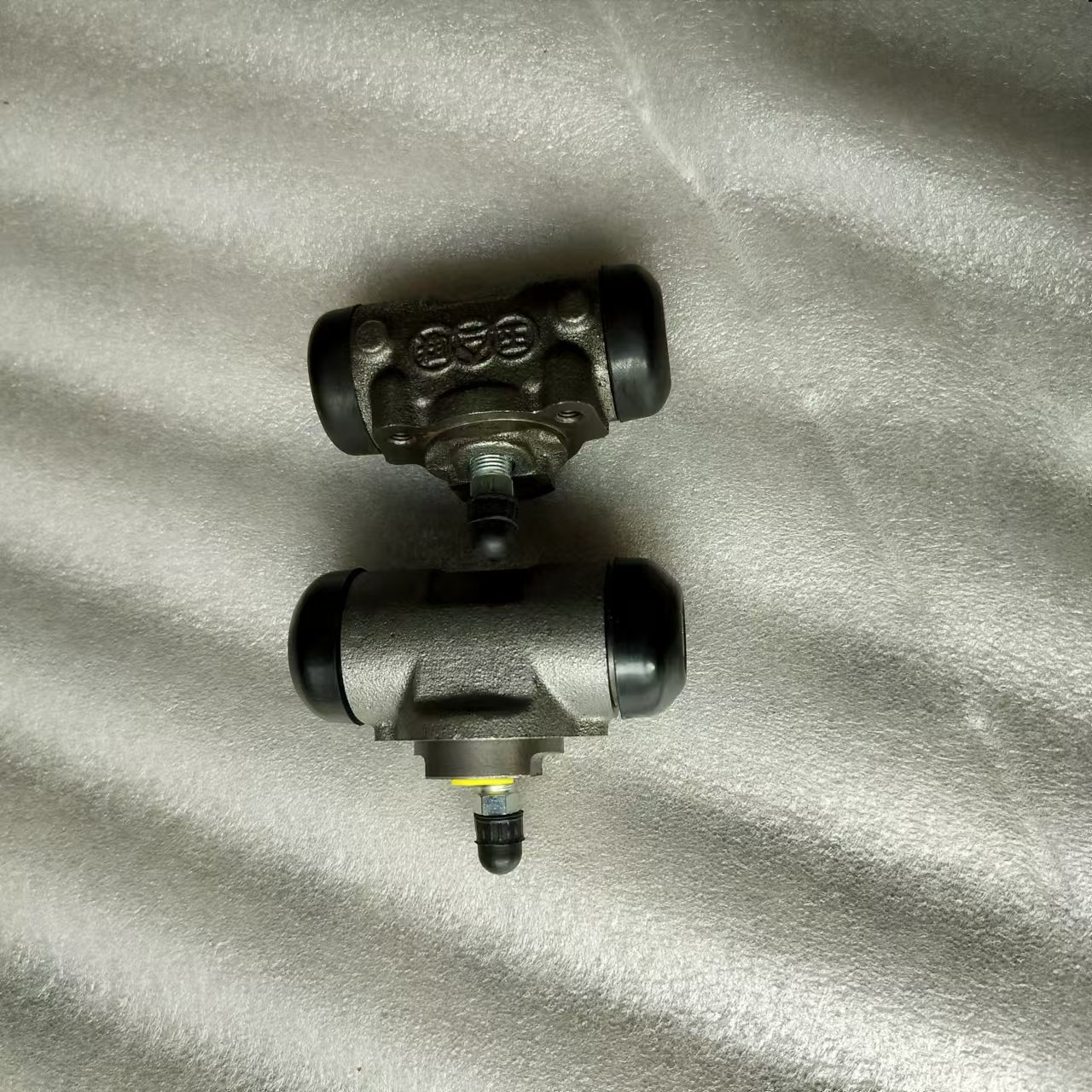 The Wheel Cylinder Rear Black Is Suitable for Chang'an Dongfeng DFSK C35 C36 K07II V27 K07S