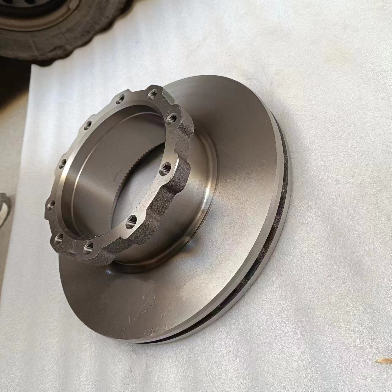 Universal Bus Accessories Hydraulic Disc Brake 6122 Front Disc Brake for Yutong Bus